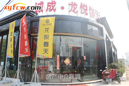 密州盛华国际3室1厅1卫60万87m2带车位附房出售